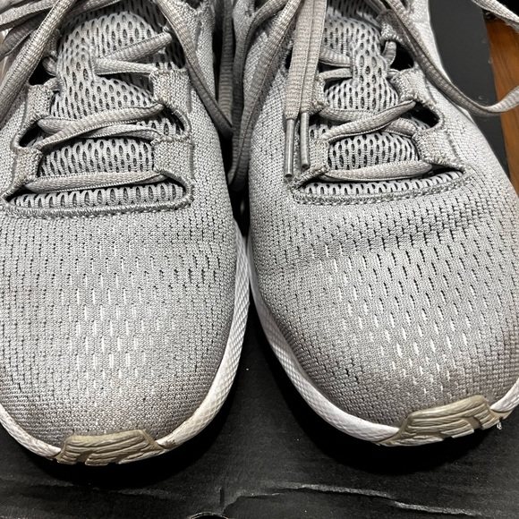Under Armour Gray Charged Pursuit 2 Shoes - Picture 4 of 5